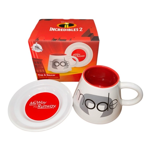 Disney Incredibles 2 Red and White Cup & Saucer Set - Picture 1 of 5